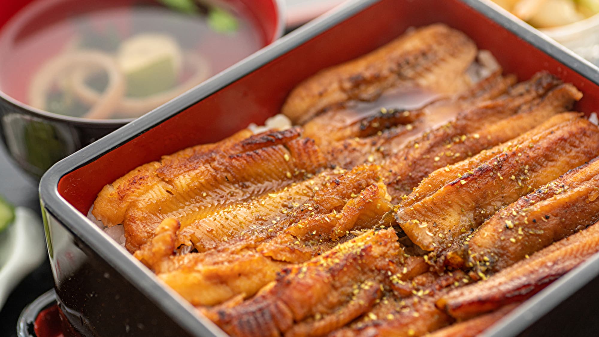 【通年】青島名物！厳選肉厚上あなご重（香ばしい蒲焼き風）