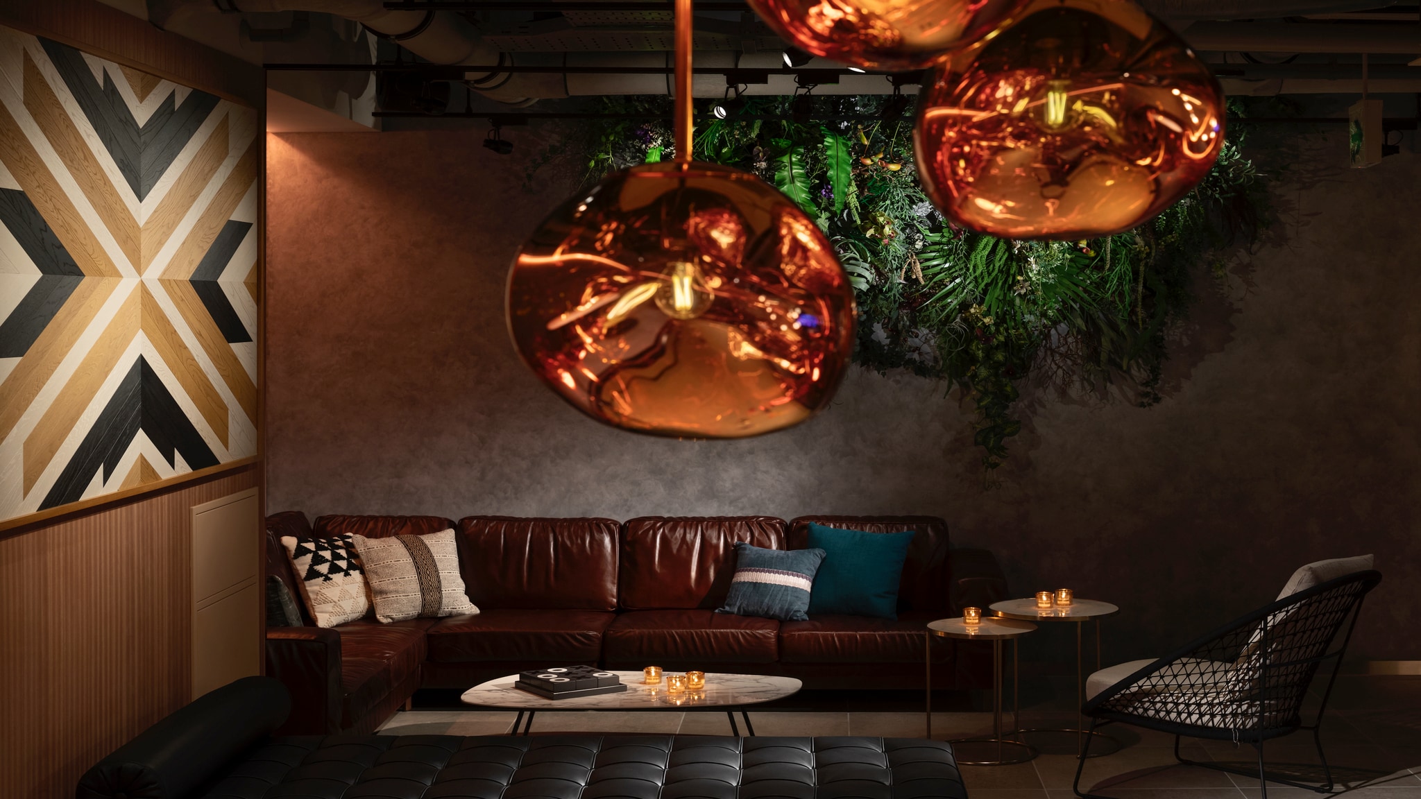 ■ There are many sofas in the lobby and you can use it spaciously.