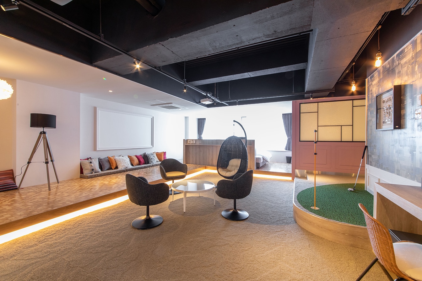 YS201 interior