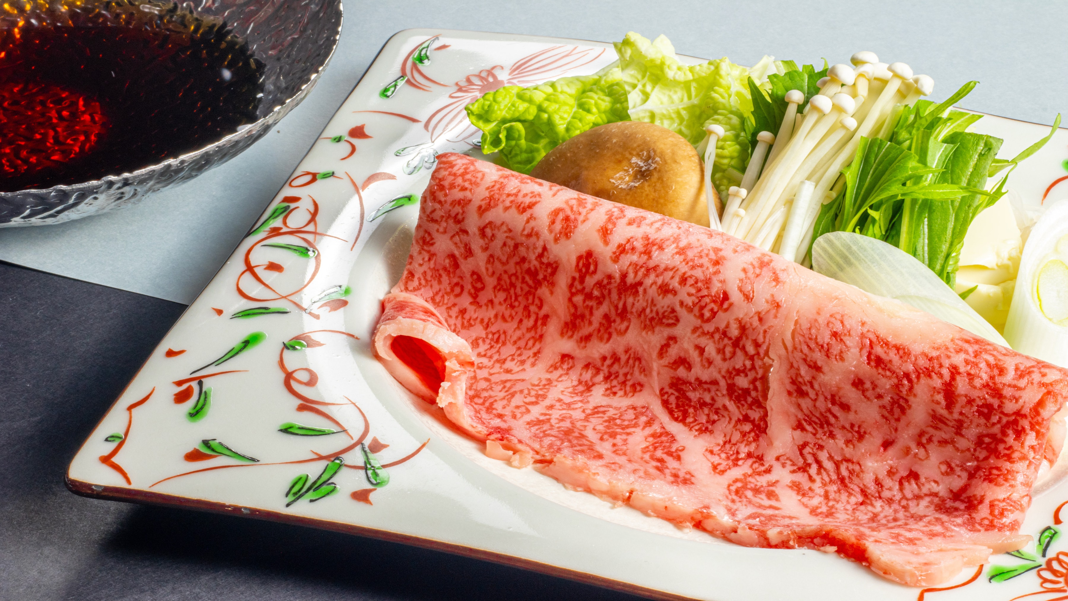 Hotpot sukiyaki daging sapi shibata