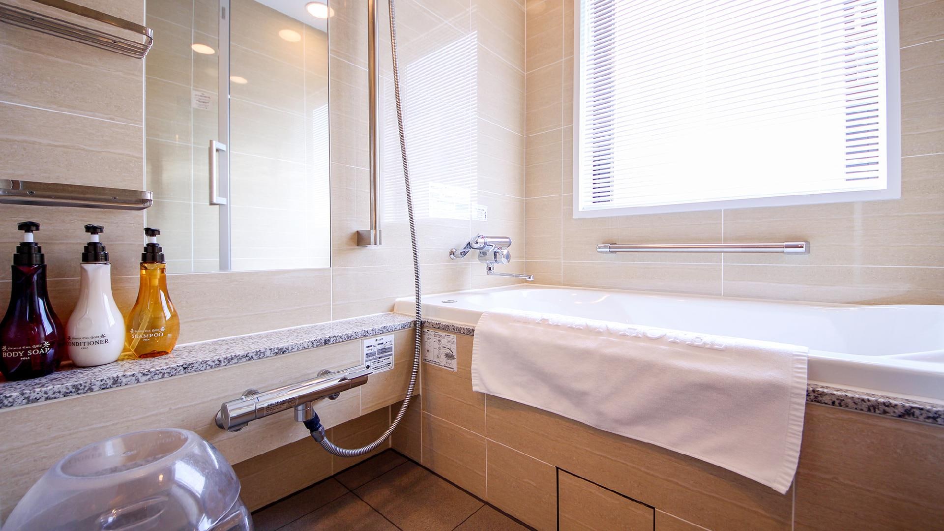 ◆Hollywood Twin Room (bathroom)