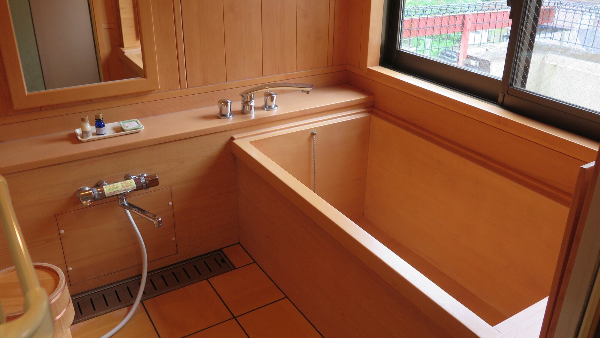 [Western-style room with Simmons bed]