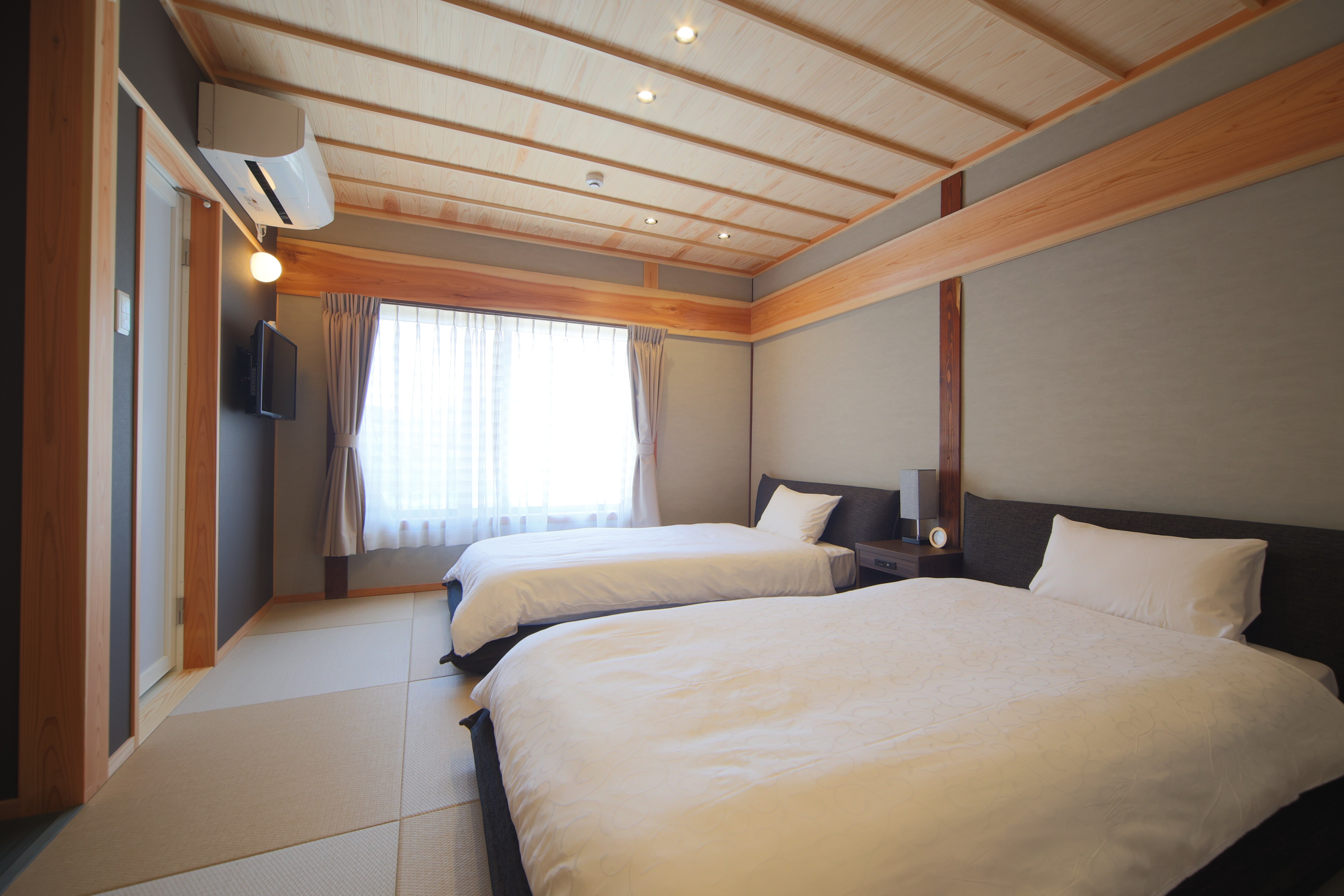 Nishimachi H Room