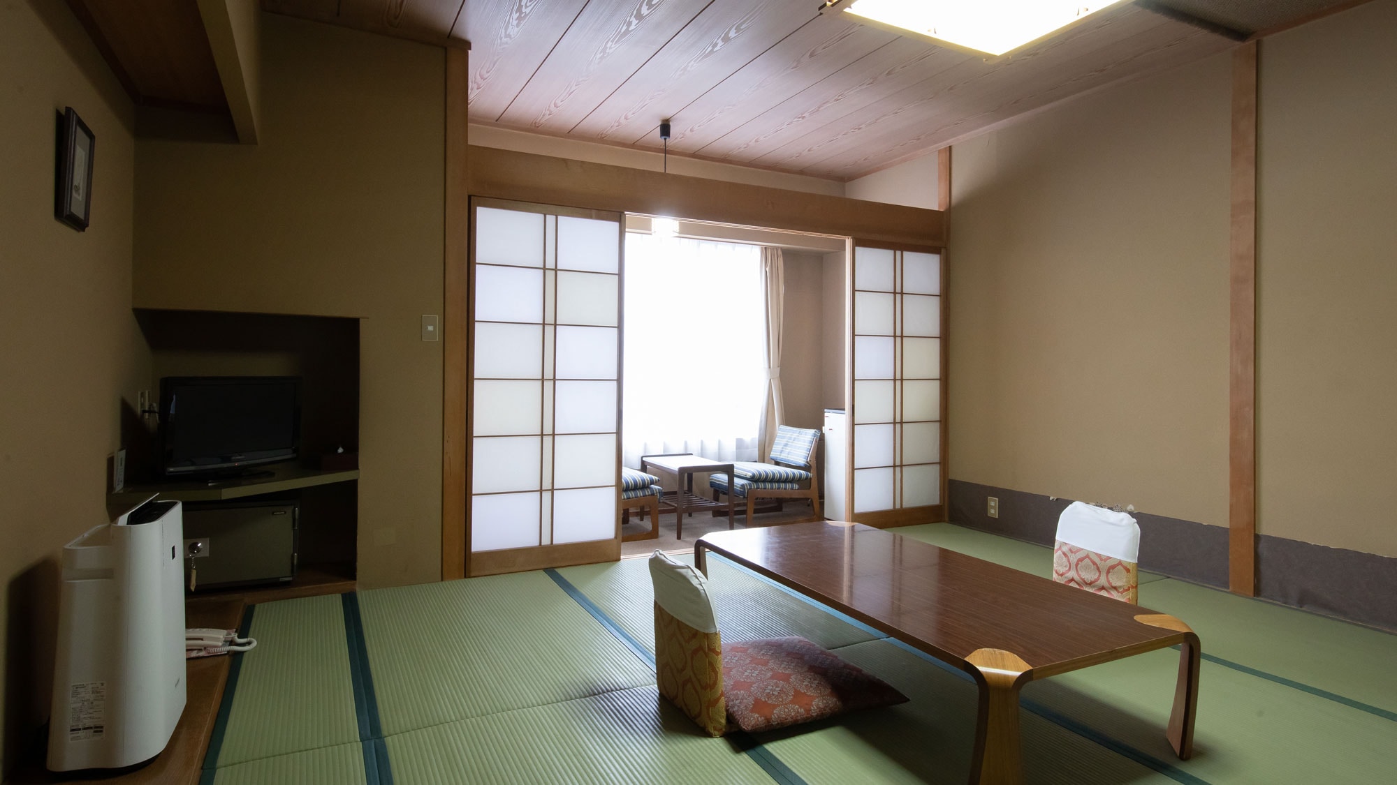 [City side] An example of a guest room