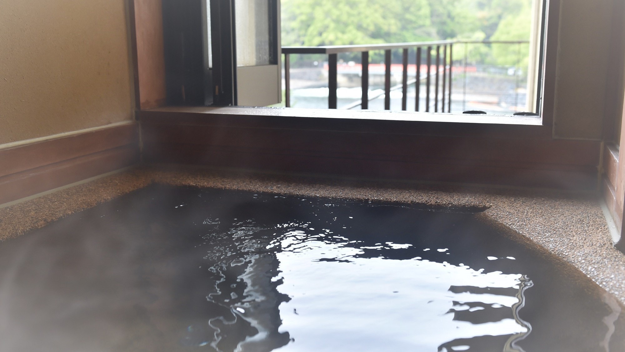 Japanese-style room with a semi-open-air bath overlooking the Uji River 12 tatami mats Akebono (non-smoking)