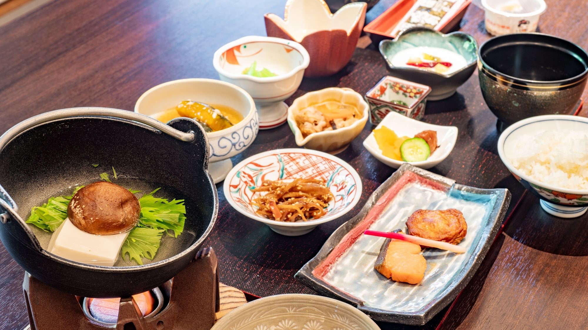 [Breakfast example] Side dishes packed with the flavors of Kagoshima, with a focus on local flavors