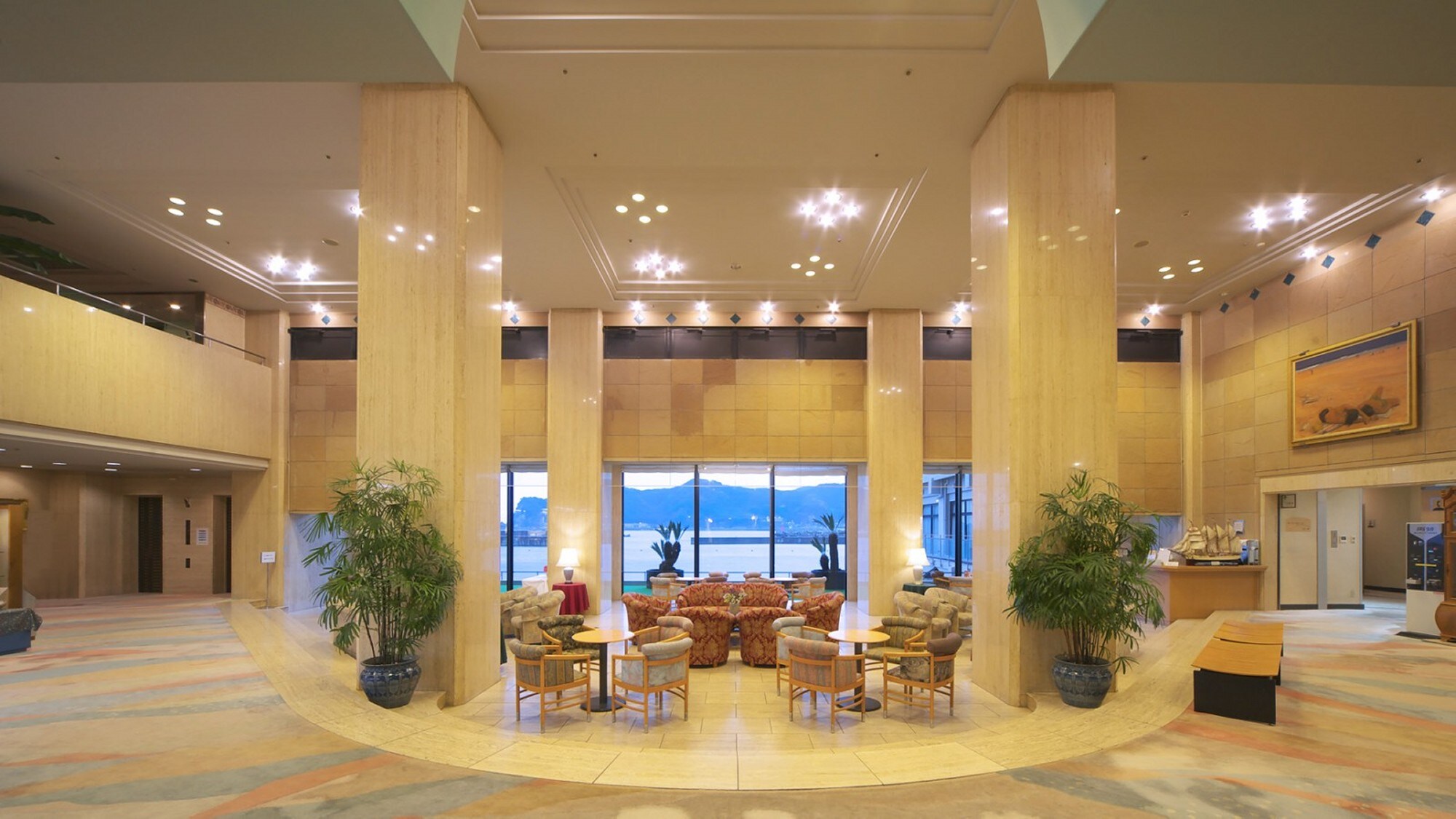 Lobby [Elmare]