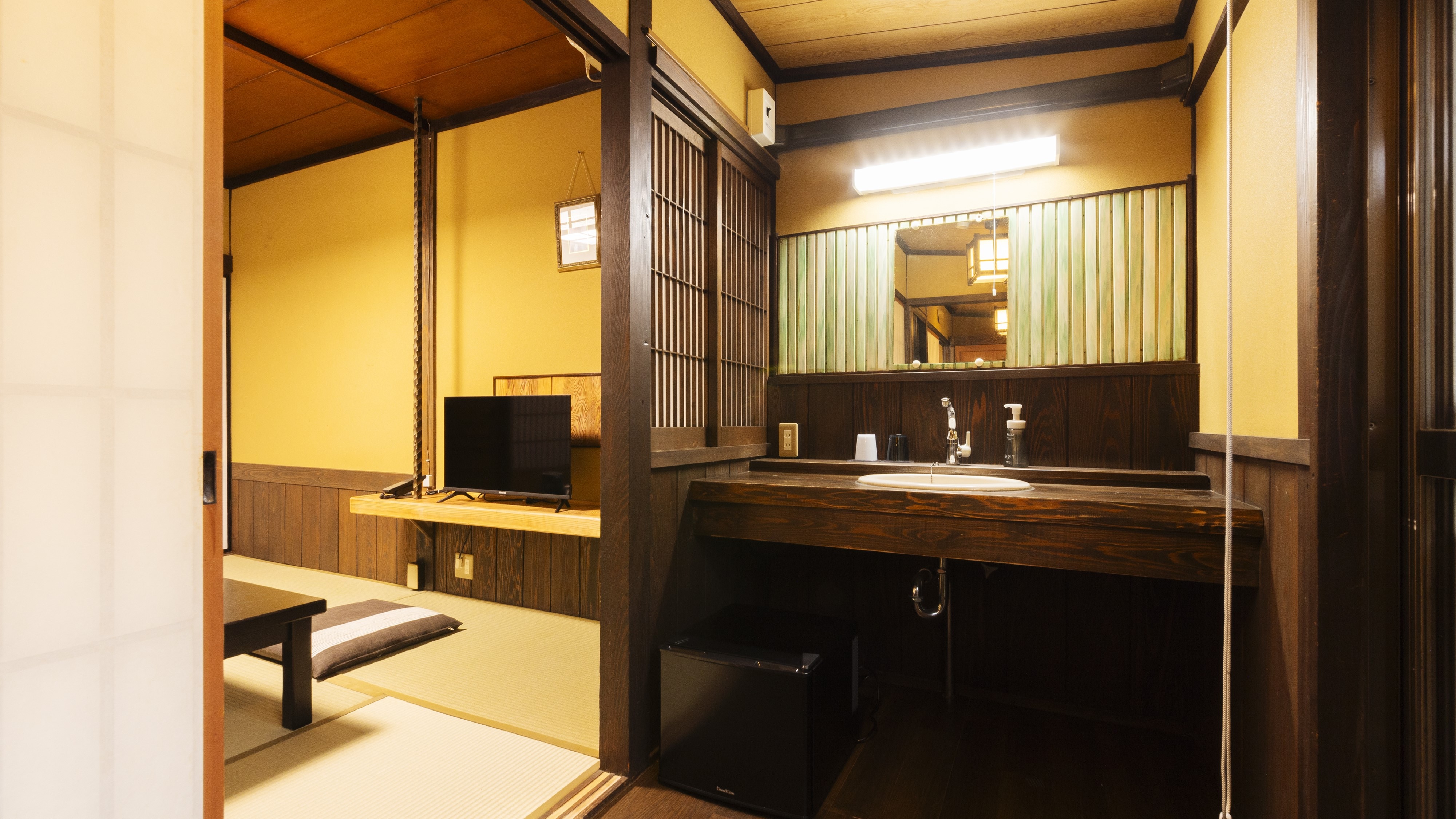 Two adjacent Japanese-style rooms