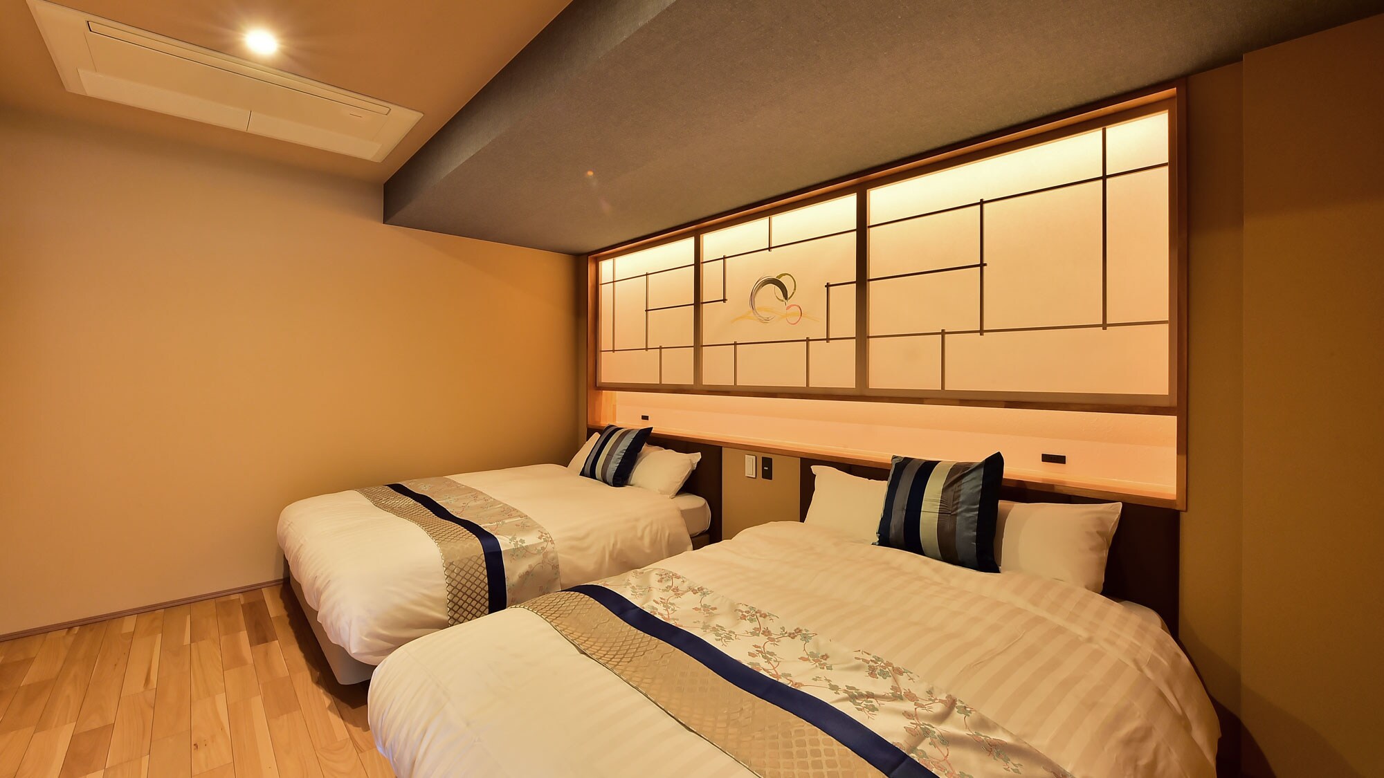 Phòng đặc biệt "Gekkaze Retreat": Phòng kiểu Nhật 10 chiếu tatami và 2 phòng đôi