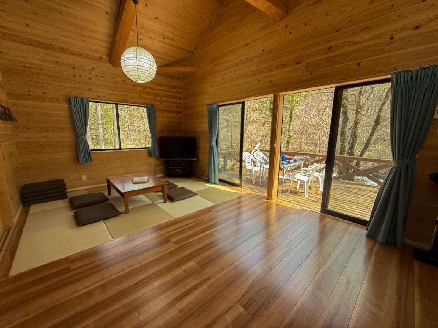 白谷小屋/16张榻榻米客厅