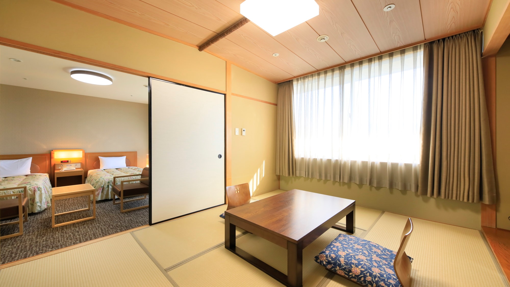 [ห้องพักแบบญี่ปุ่น-ตะวันตก (มีอ่างอาบน้ำ)]