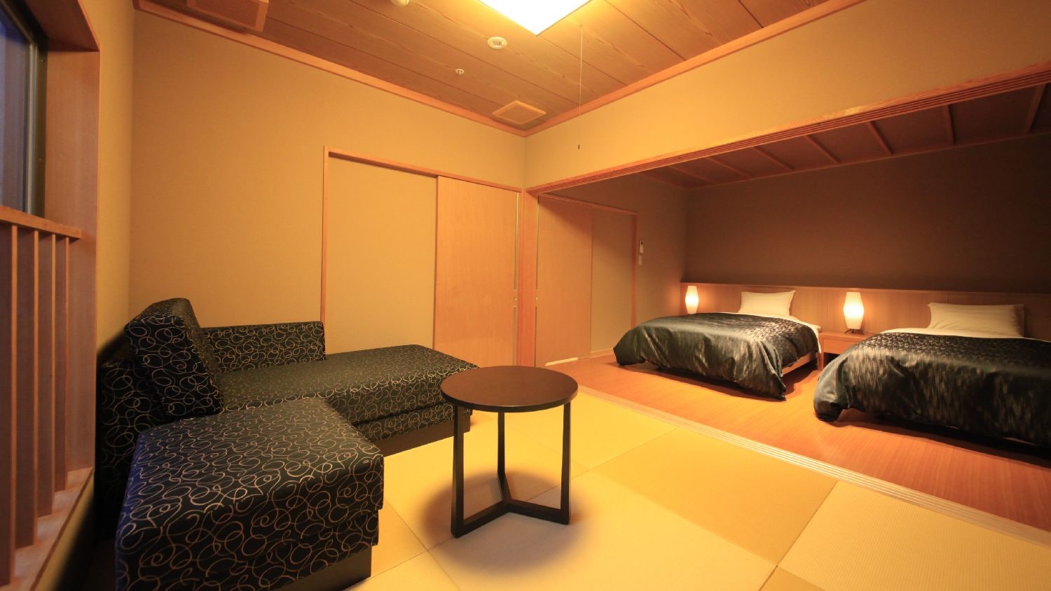 [Kamar dengan pemandian terbuka, bebas rokok] 100% pemandian air panas alami Kamar Jepang-Barat dengan pemandian terbuka
