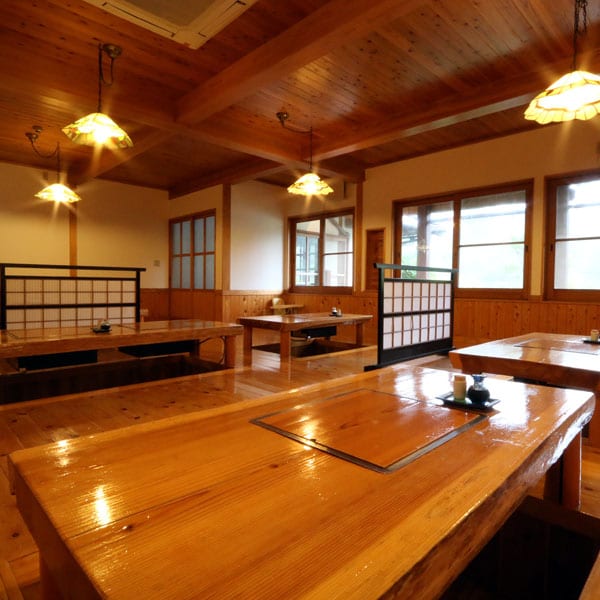 [Restaurant] Please enjoy the delicious food of Aso and talk about your travels.