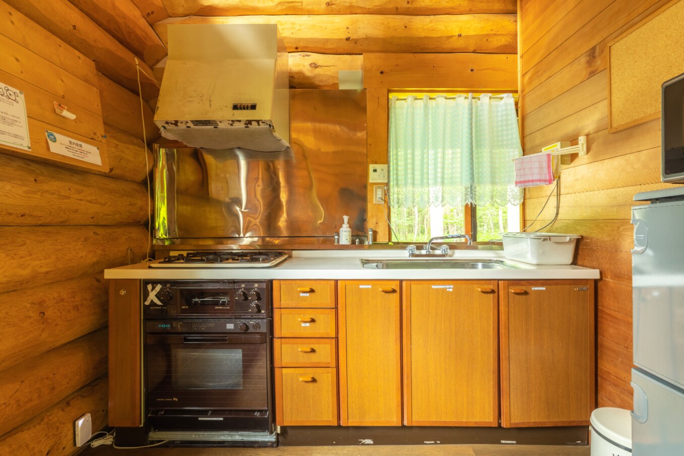 小屋 B