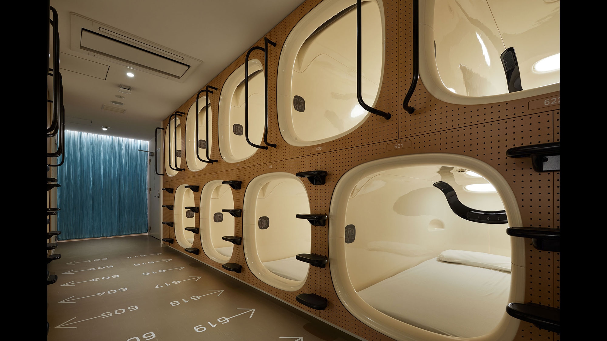 Capsule 2