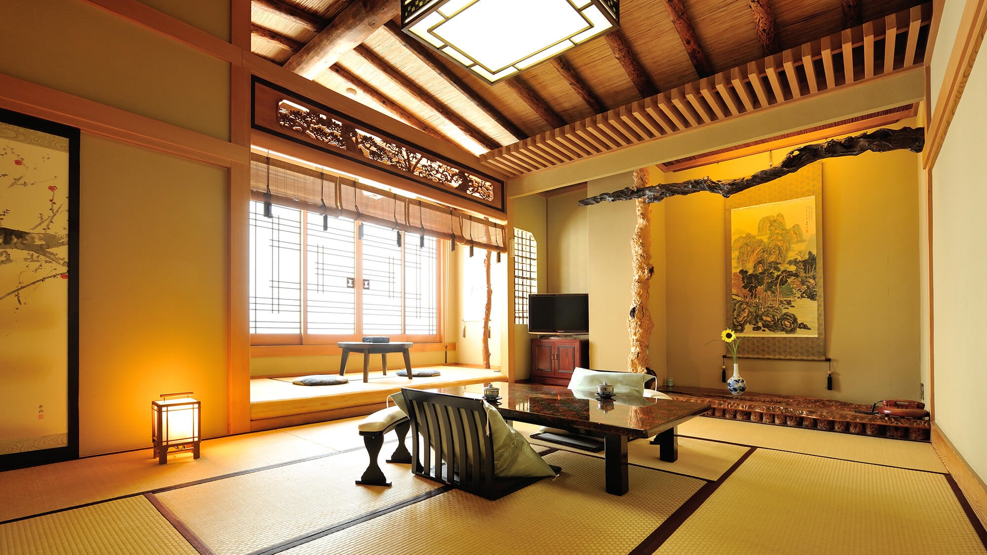 [Suzuran no Ma] Sukiya-style Japanese-style room with 10 tatami mats