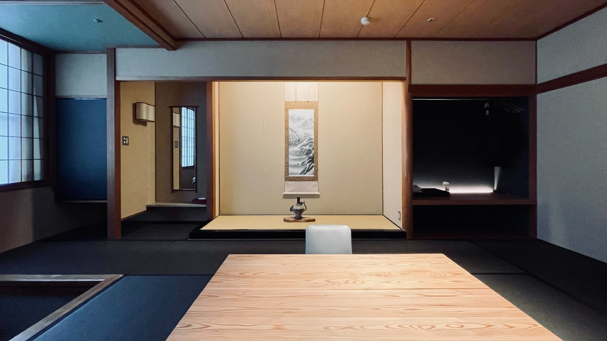 [Non-smoking] Main building/Modern Japanese room