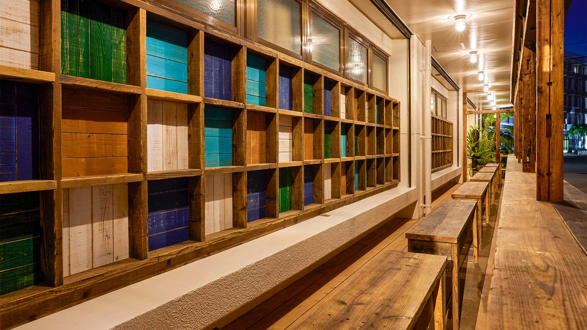 [Entrance wooden deck] Night