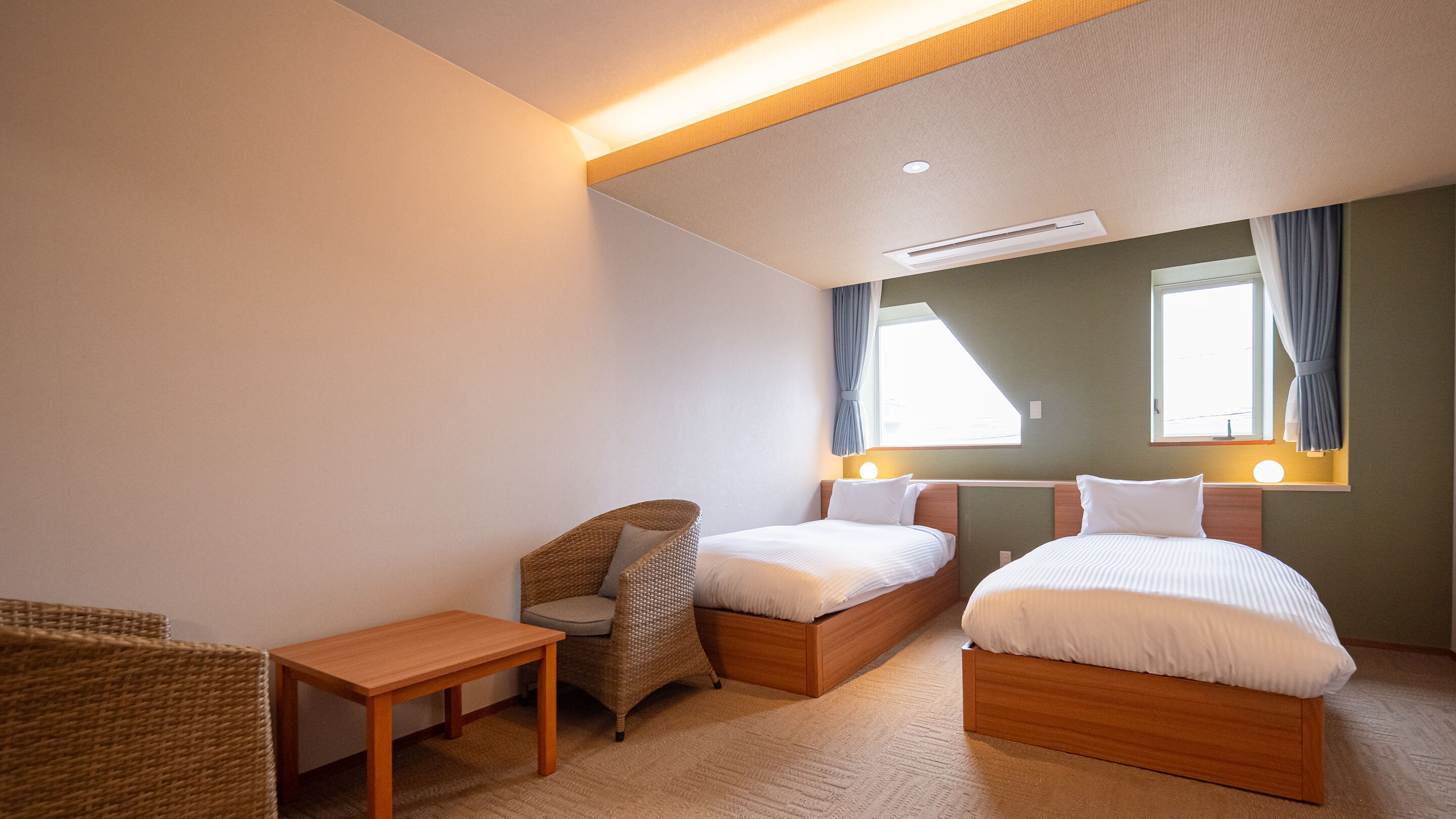 Superior Japanese-Western twin room *Example of a guest room