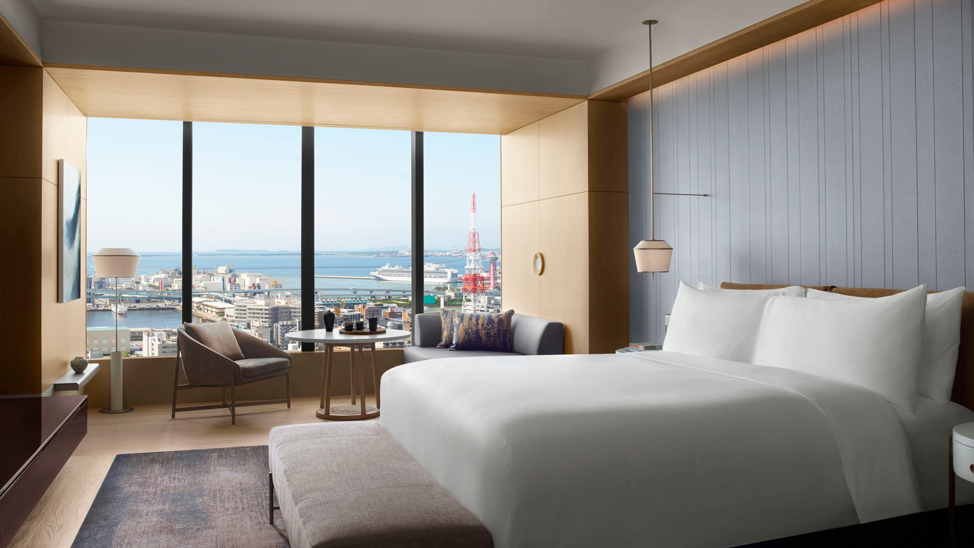 Premium King Bay View