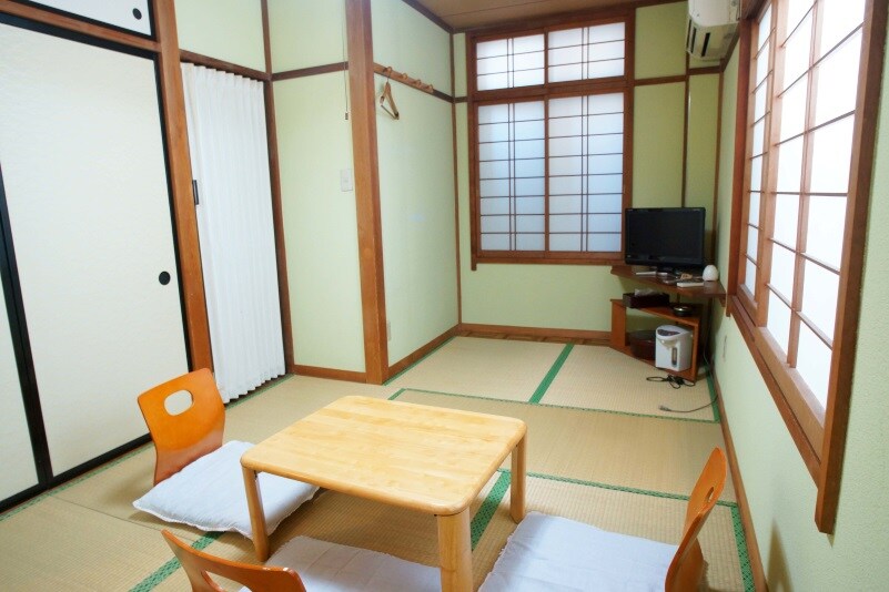 방 U2