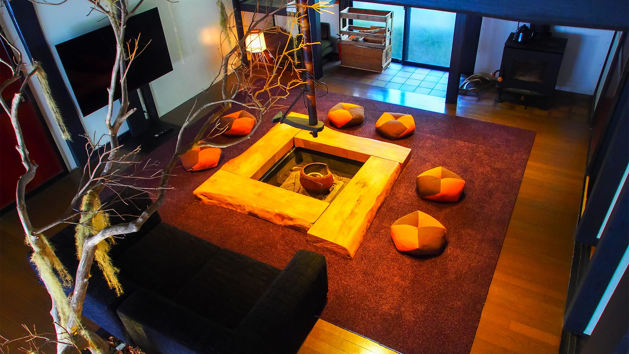 ・HiTaRe 1F Shared living room