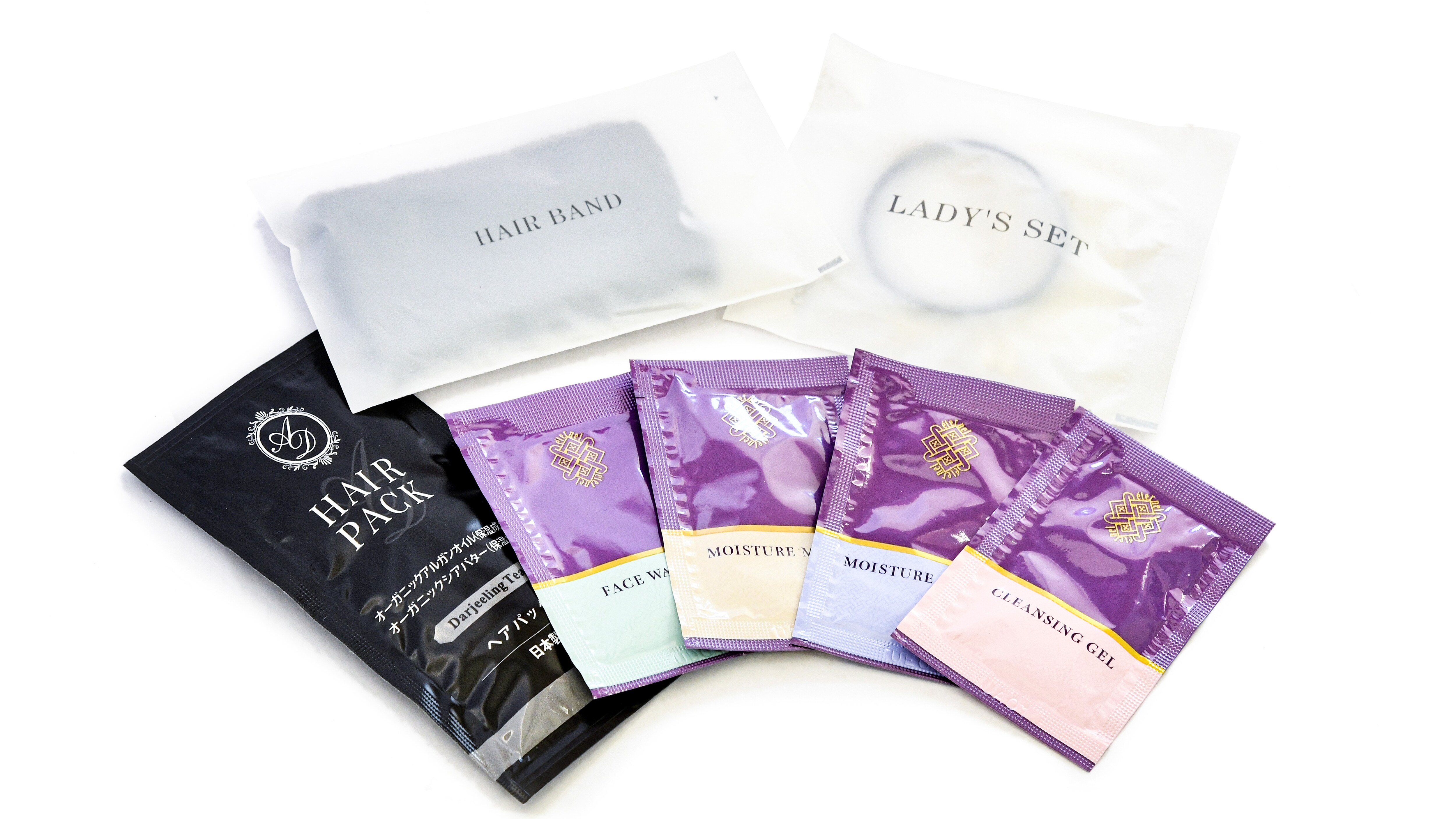 [Free amenities] We have lots of lots for women.