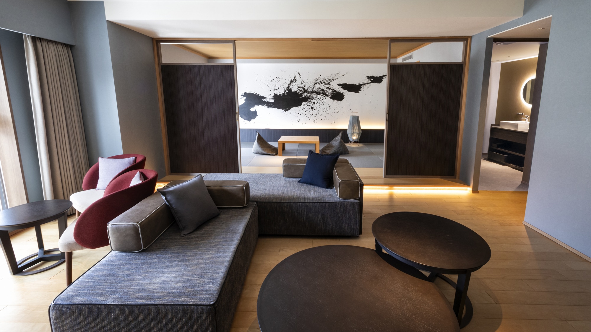 [Phòng gia đình] Thư giãn theo phong cách riêng của bạn với ghế sofa, bộ bàn, bàn thấp, v.v.