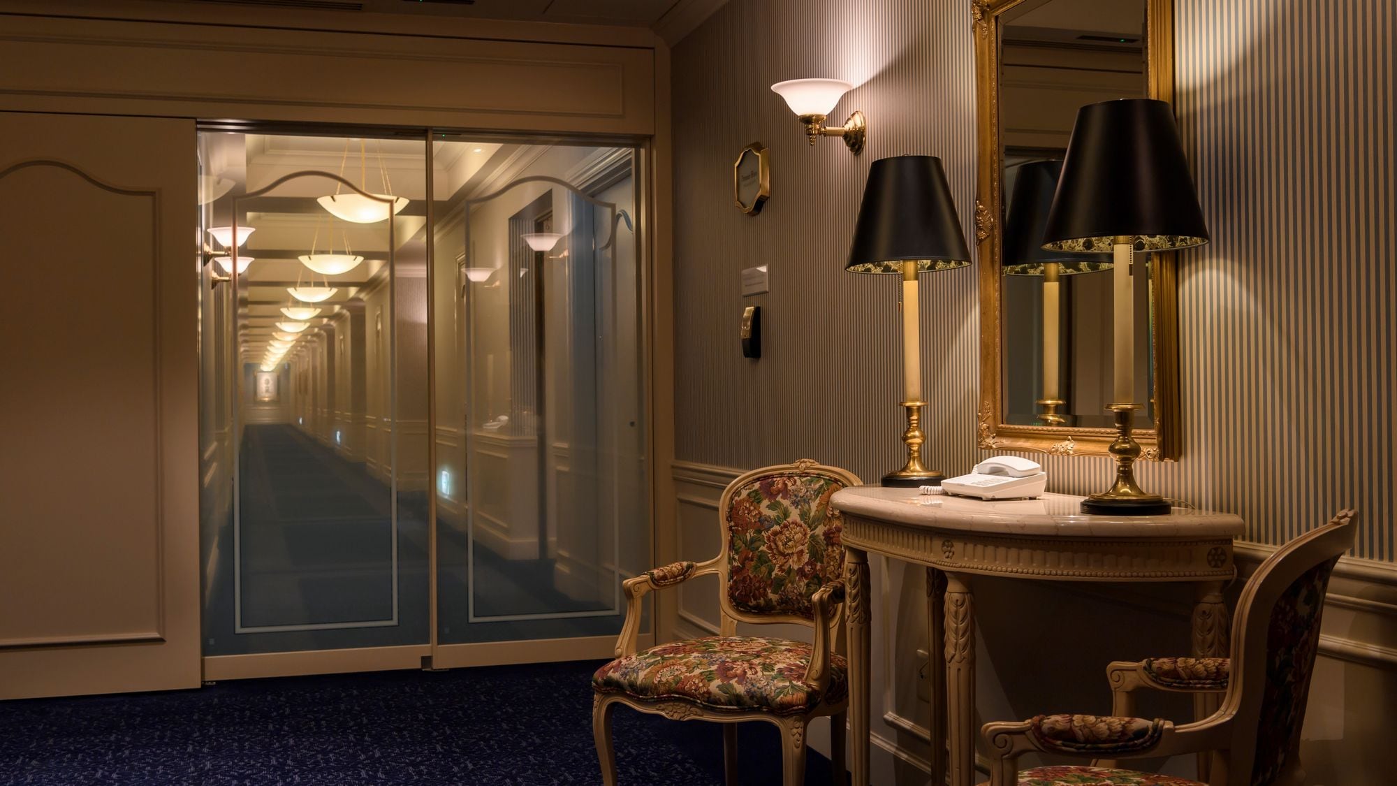 【프르미에르 플로어】 시큐리티 게이트