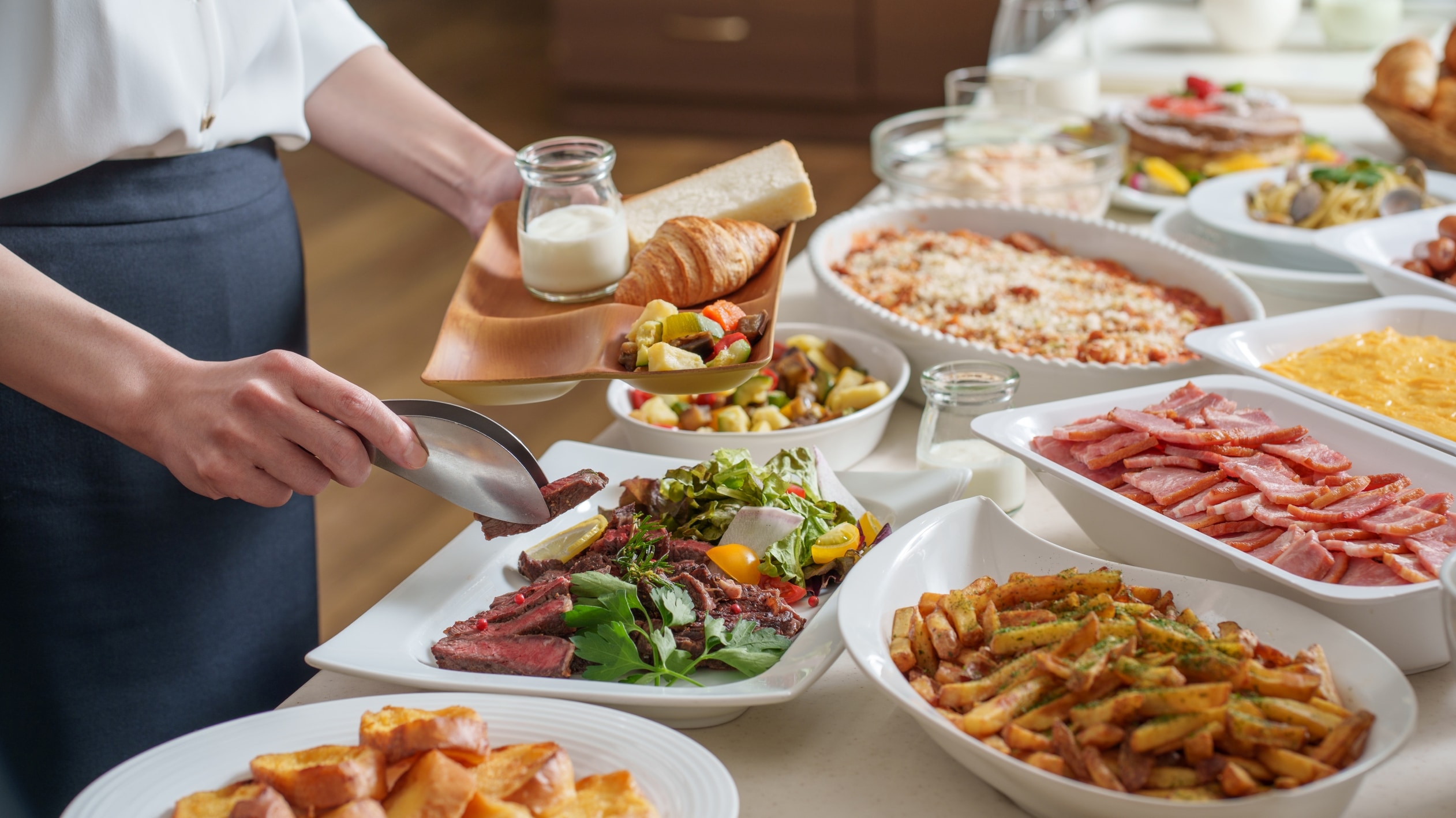 [Breakfast] Example of a buffet line
