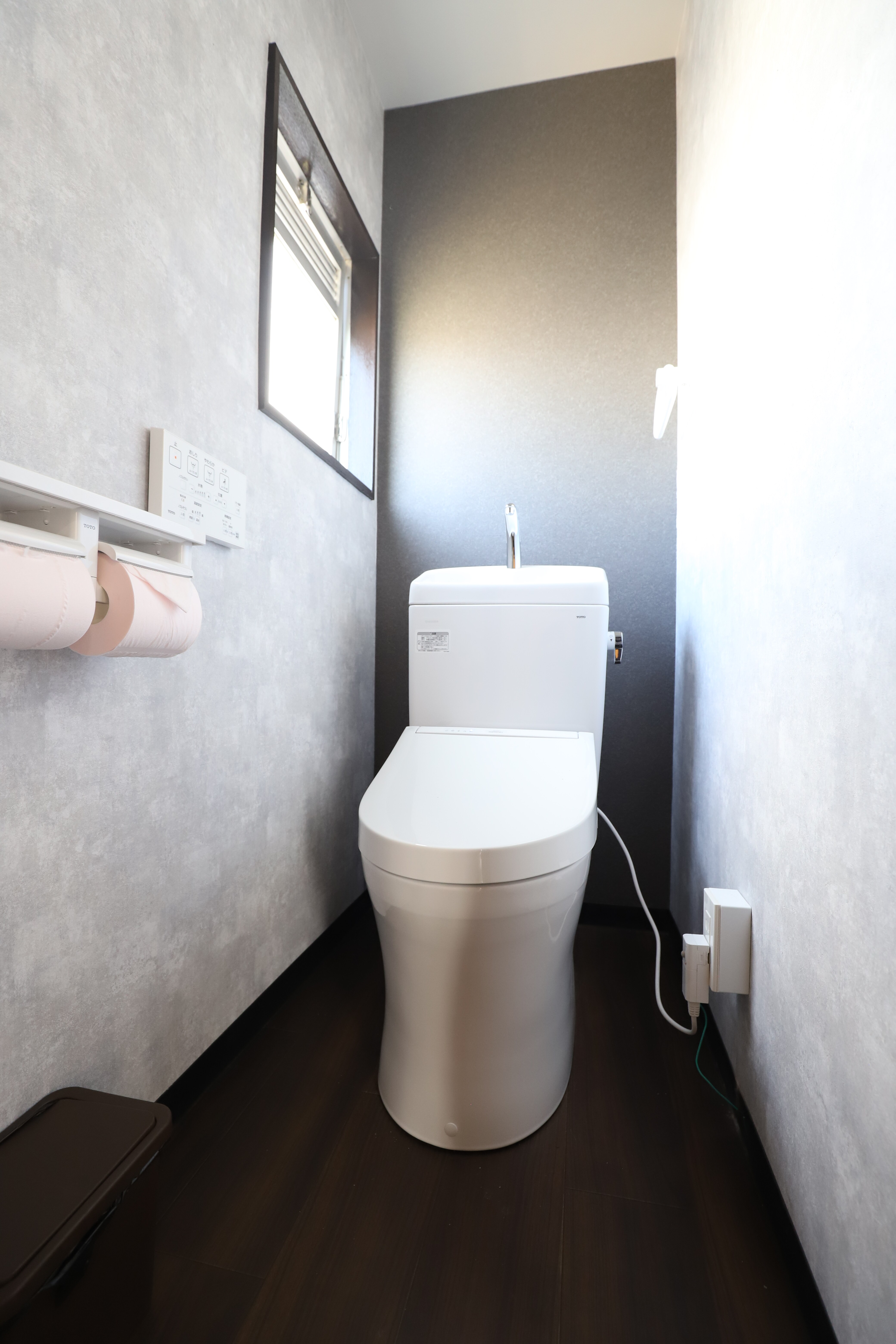 Japanese-style room toilet