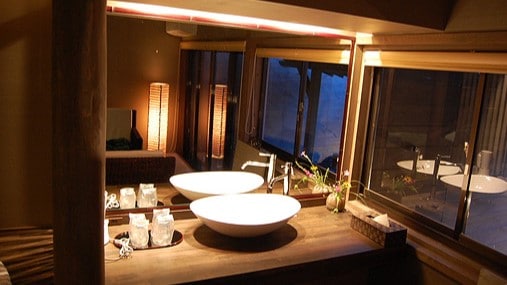 Modern Japanese style with open-air bath [Kurusato]