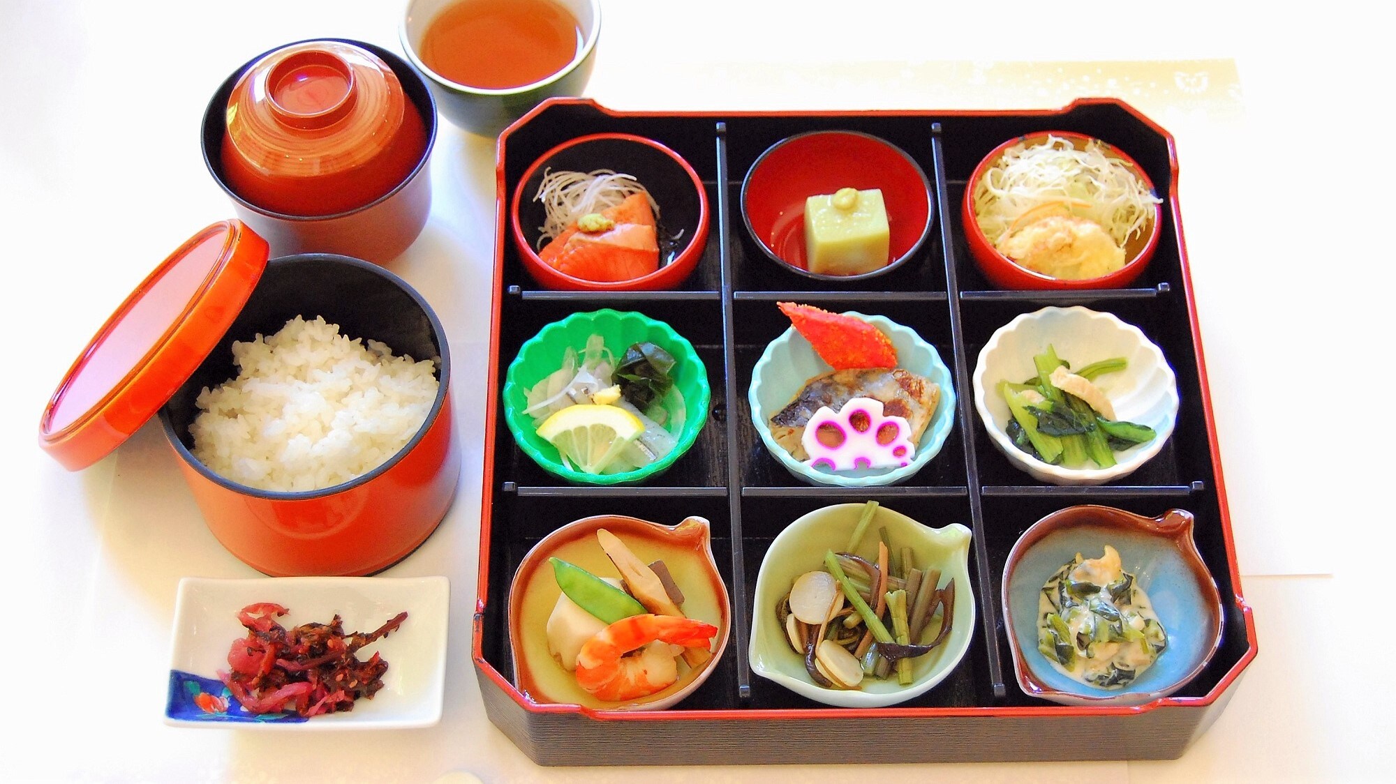 [Dinner] 9 colorful and whimsical dishes♪ Reasonably priced food♪ Rice is Nita rice! "Whimsical Gozen" (Image 2)