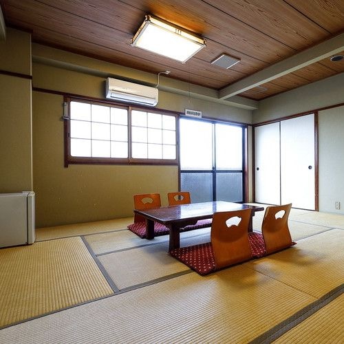 <Japanese-style room 14 tatami mats>