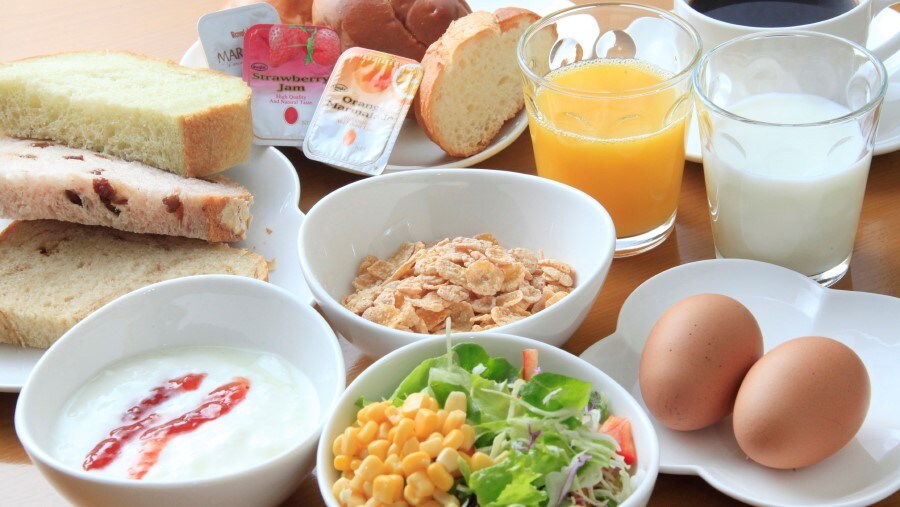 免費歐陸式自助早餐