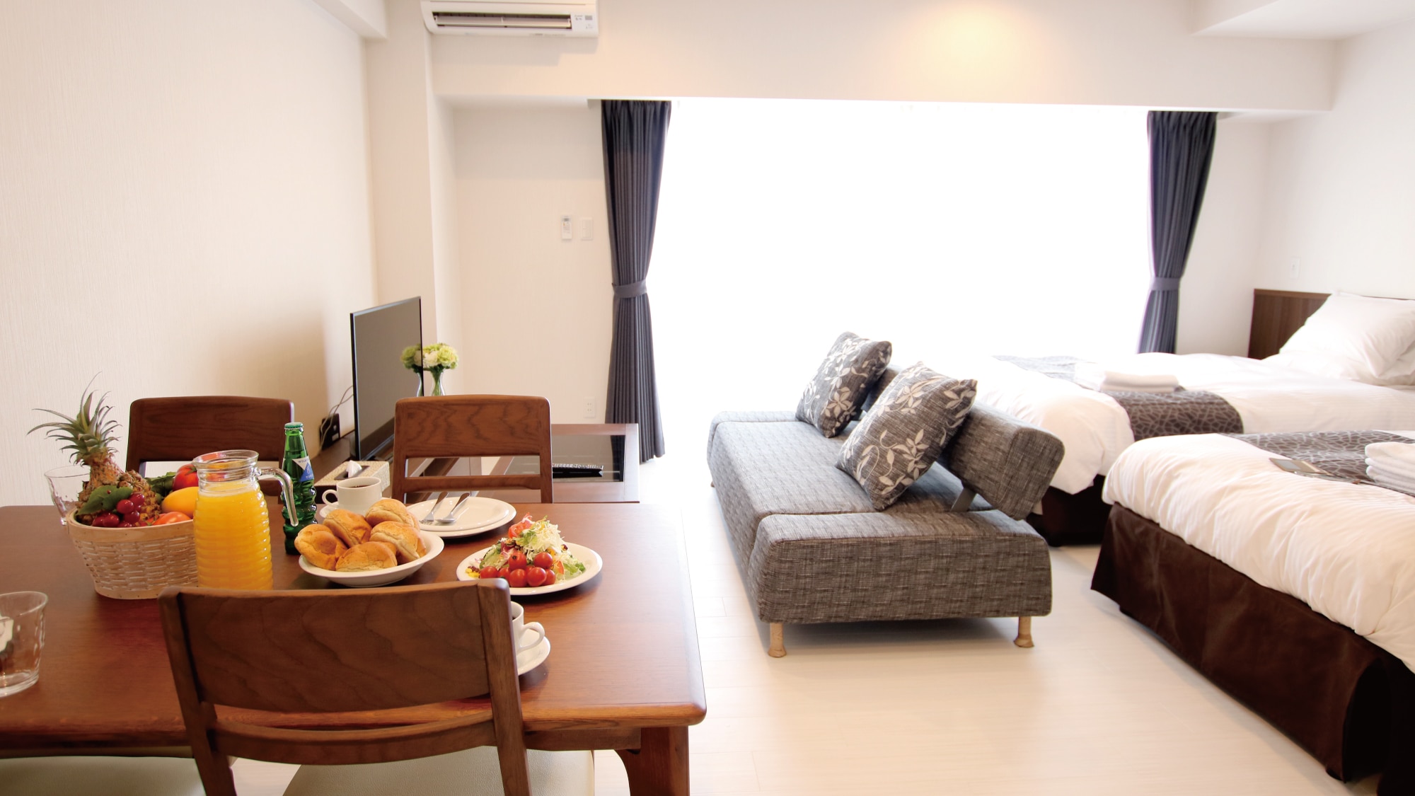 Guest room image