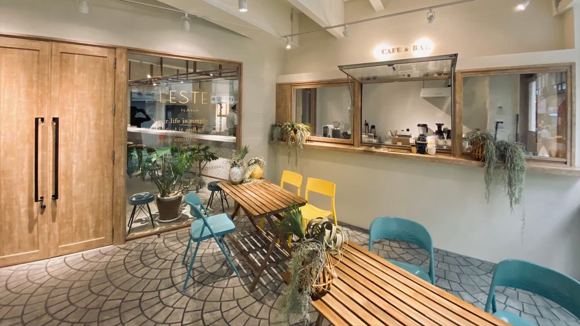 [Cafe Terrace] It is a terrace seat of the cafe attached to the hotel.