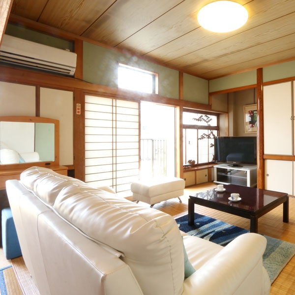 [Room] 16 tatami Japanese and Western room
