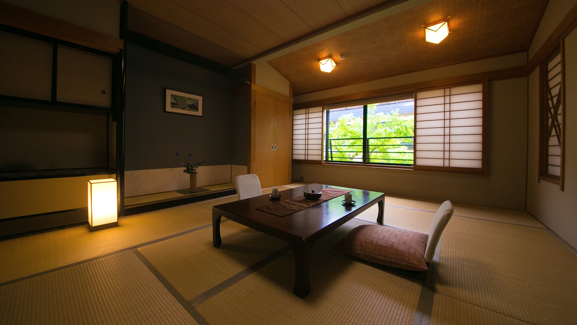 Kamar bergaya Jepang tanpa bak mandi (10 hingga 15 tikar tatami) -Kamar tamu Yuharakan-