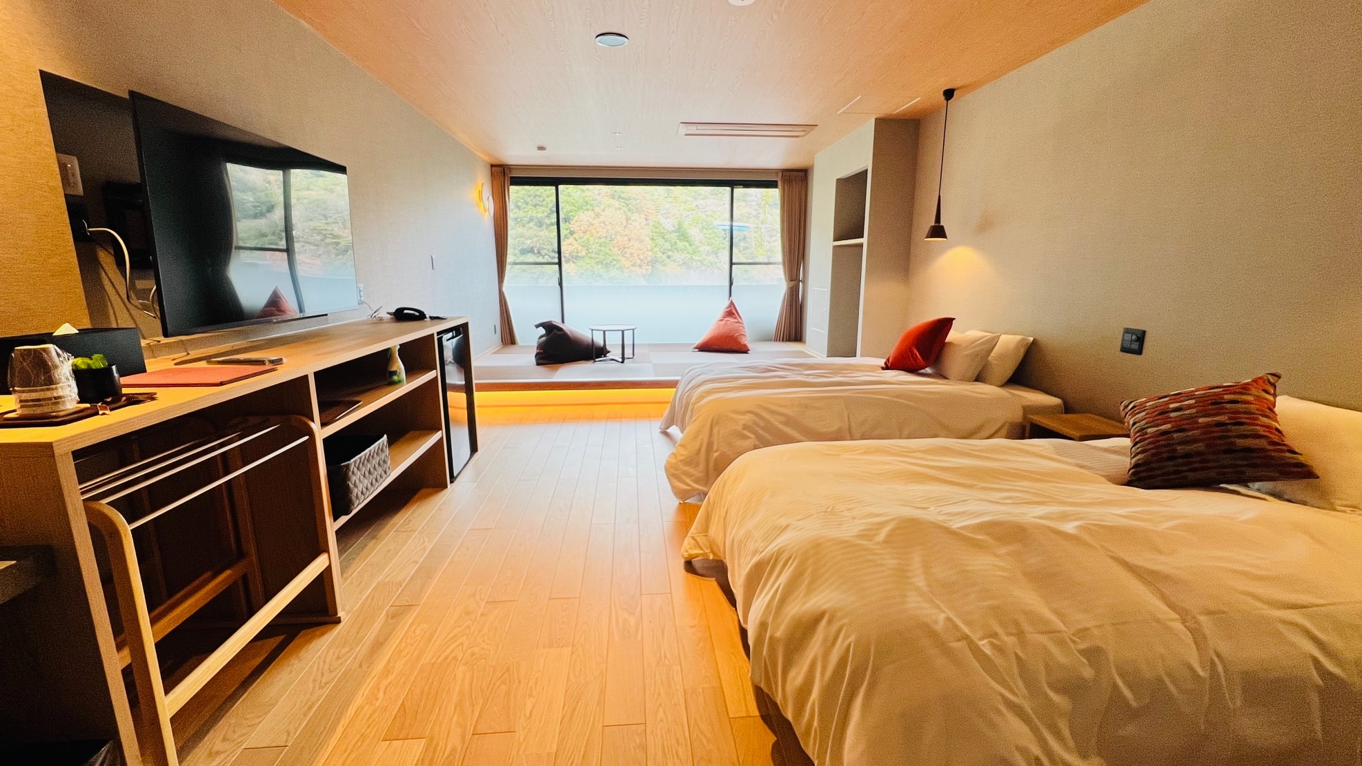 605 Japanese-Western style room