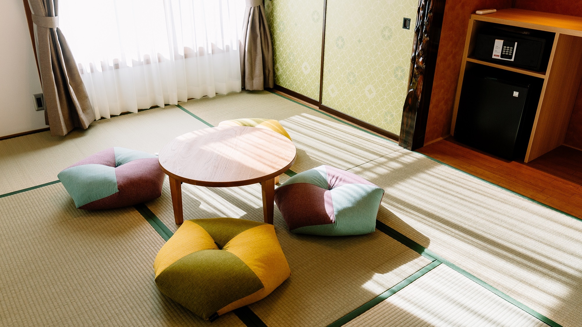 Japanese-style room 3