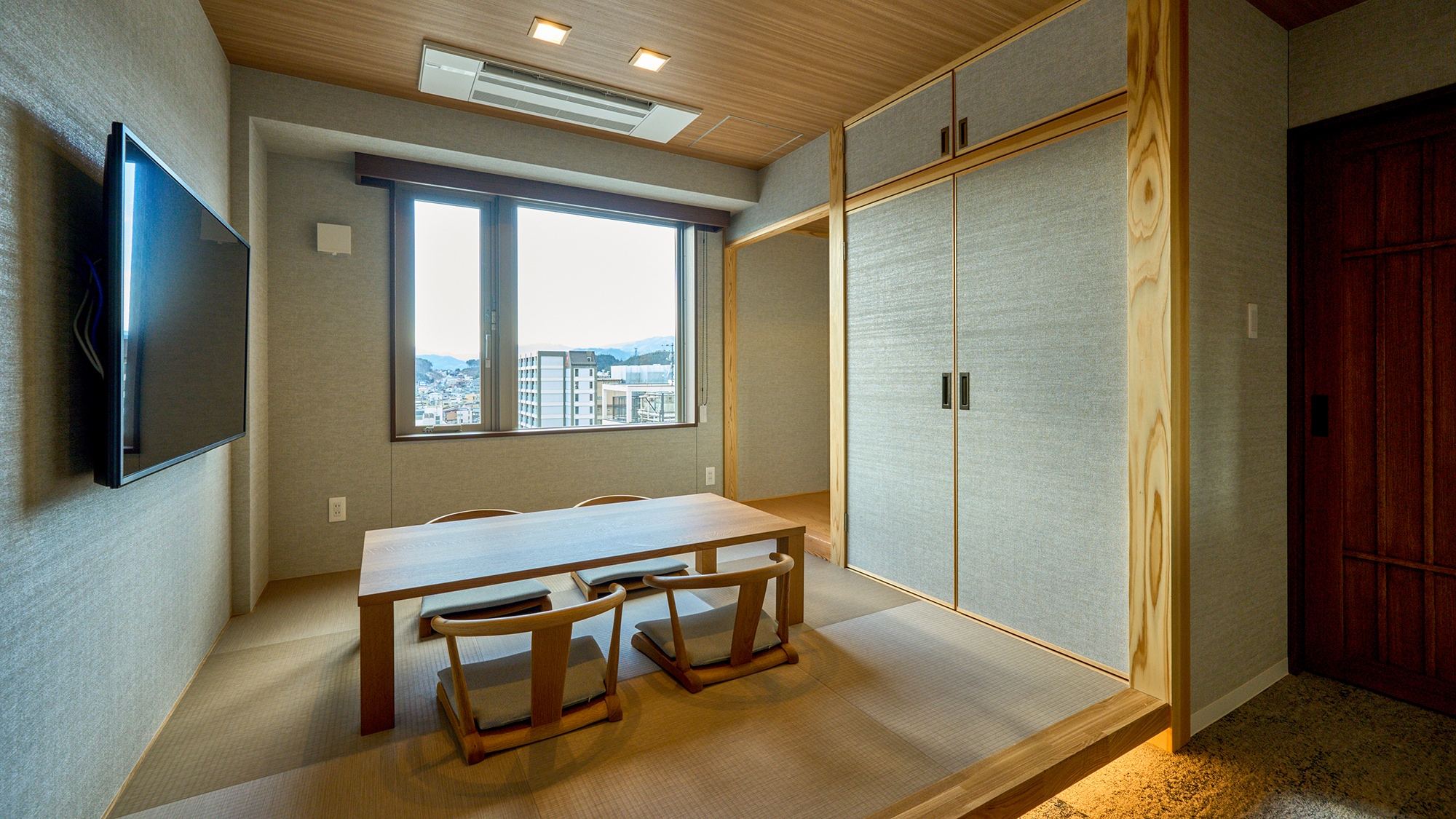 ◆ Suite room (example of guest room)