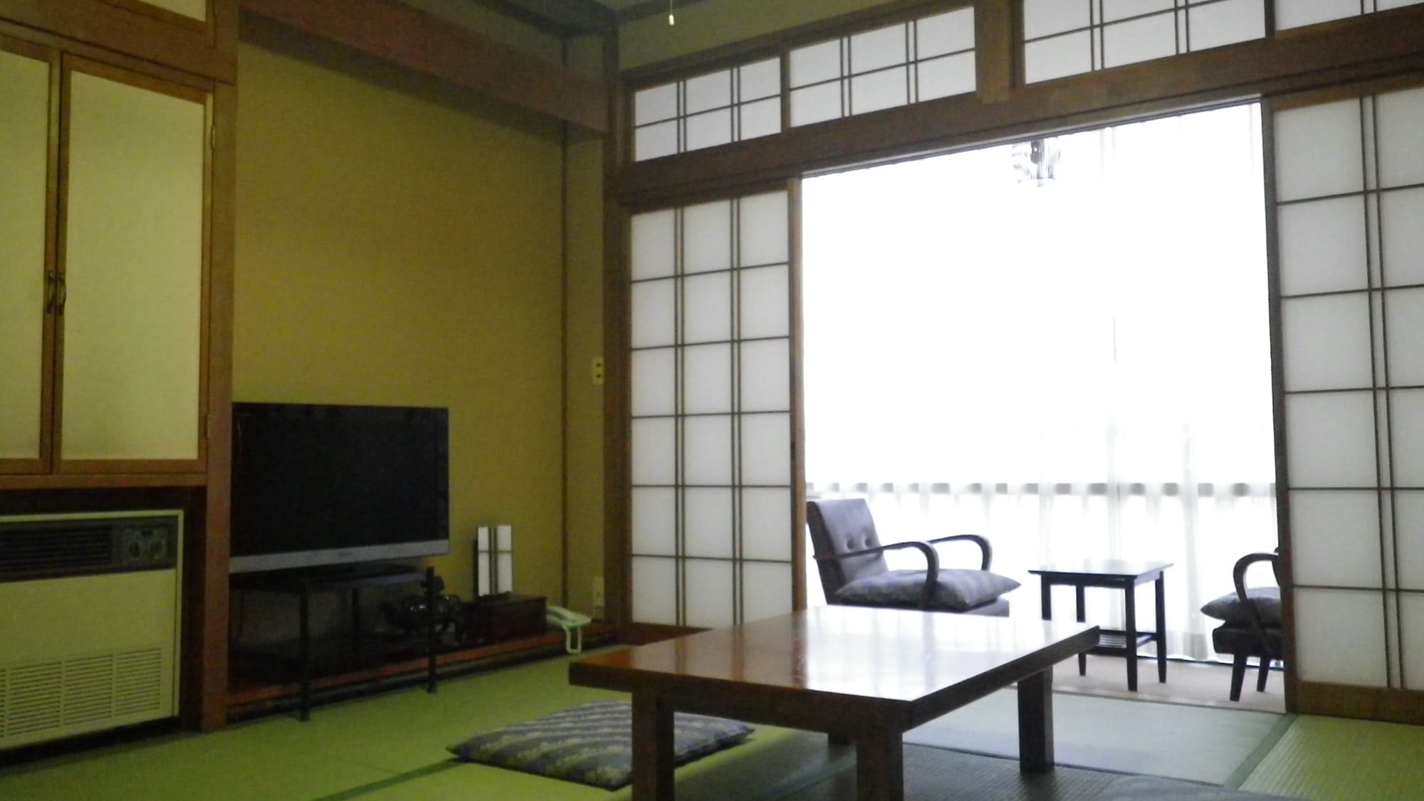 *Rooms (example) Enjoy a relaxing stay away from the hustle and bustle of everyday life.