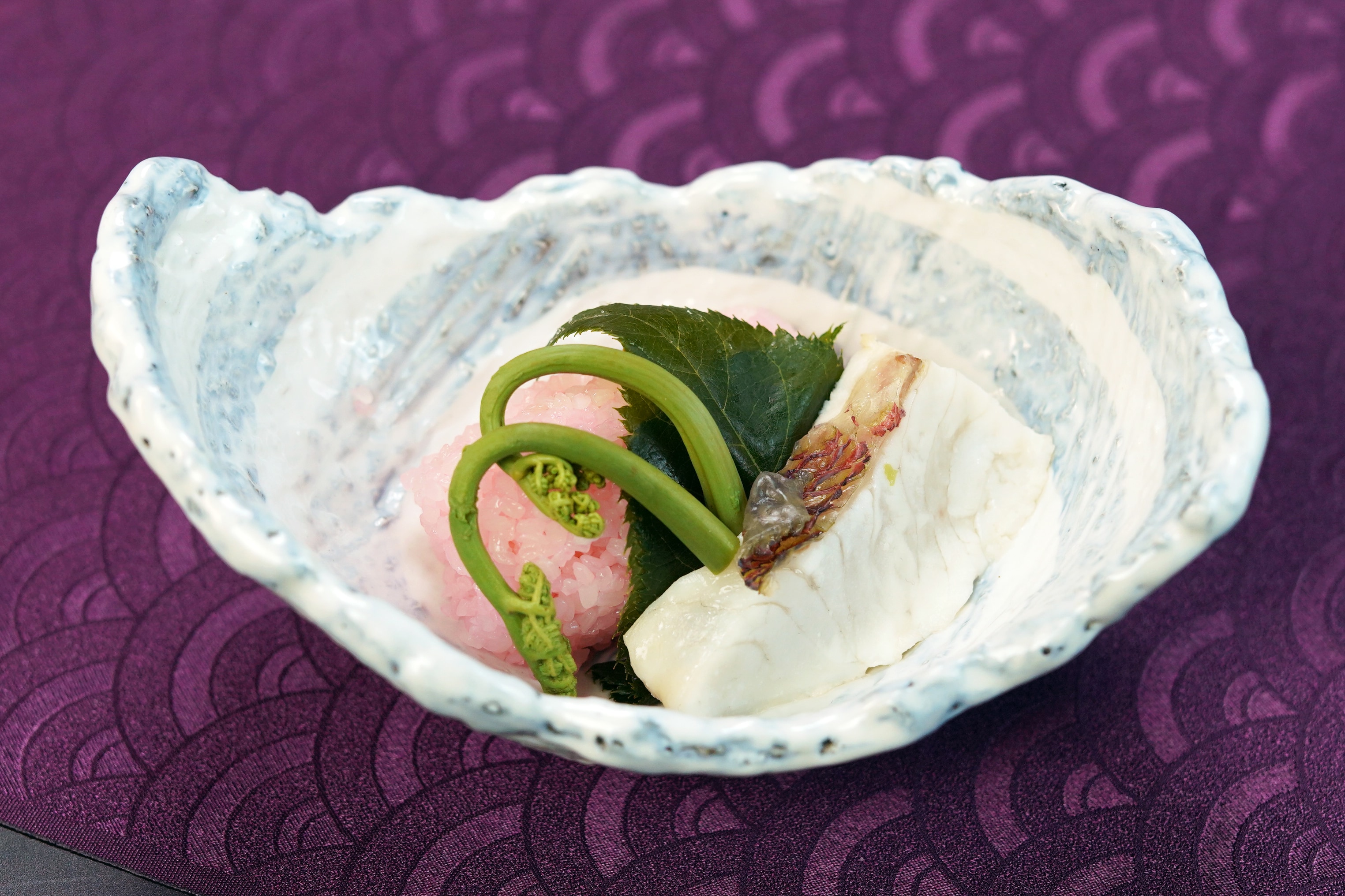Kaiseki đầy màu sắc mùa xuân