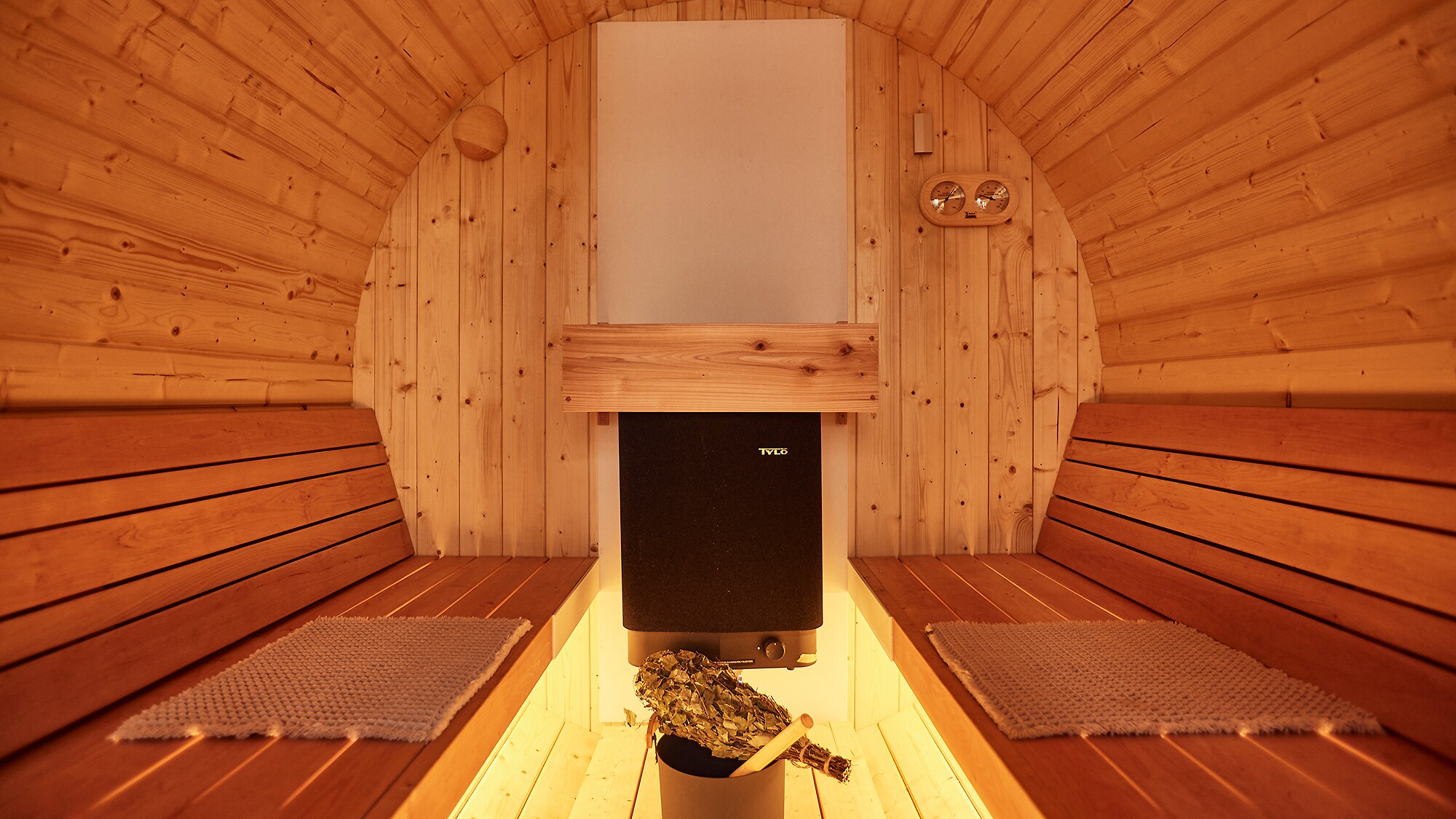 Premium Flat Room