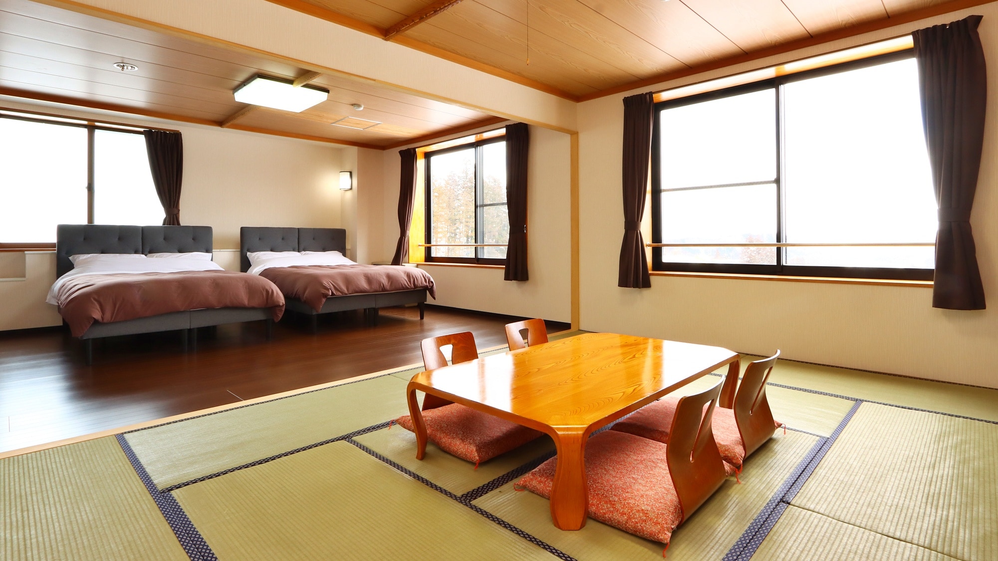 Junior Suite Japanese-Western Room (with bath and toilet)