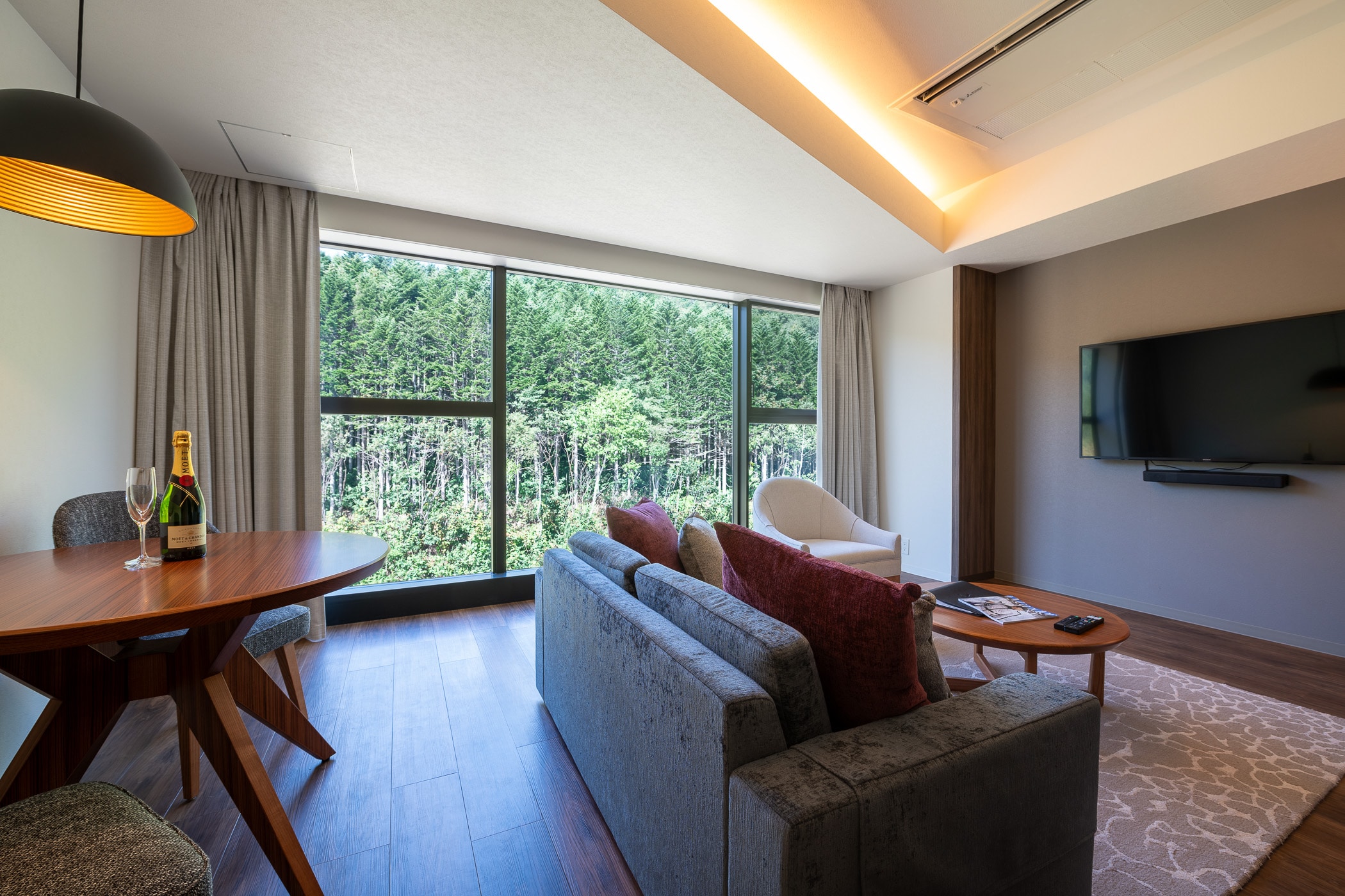 1BR Suite