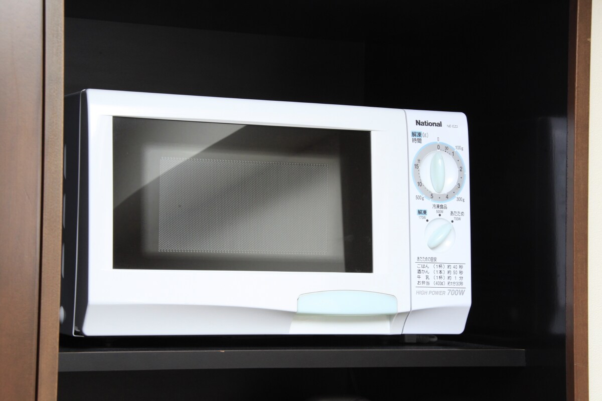 [All rooms are equipped with a microwave oven] We can also handle the food you bring.