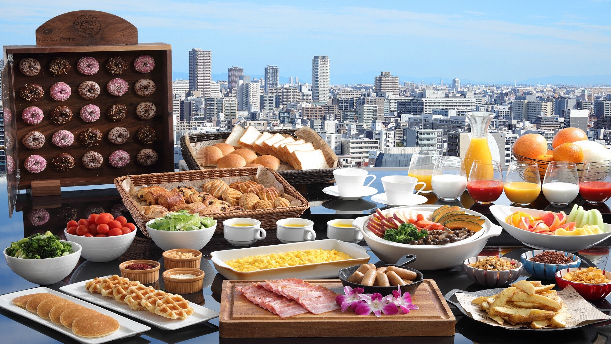 [頂樓（17樓）Sky Restaurant Etoile] 自助早餐（圖片僅供參考）