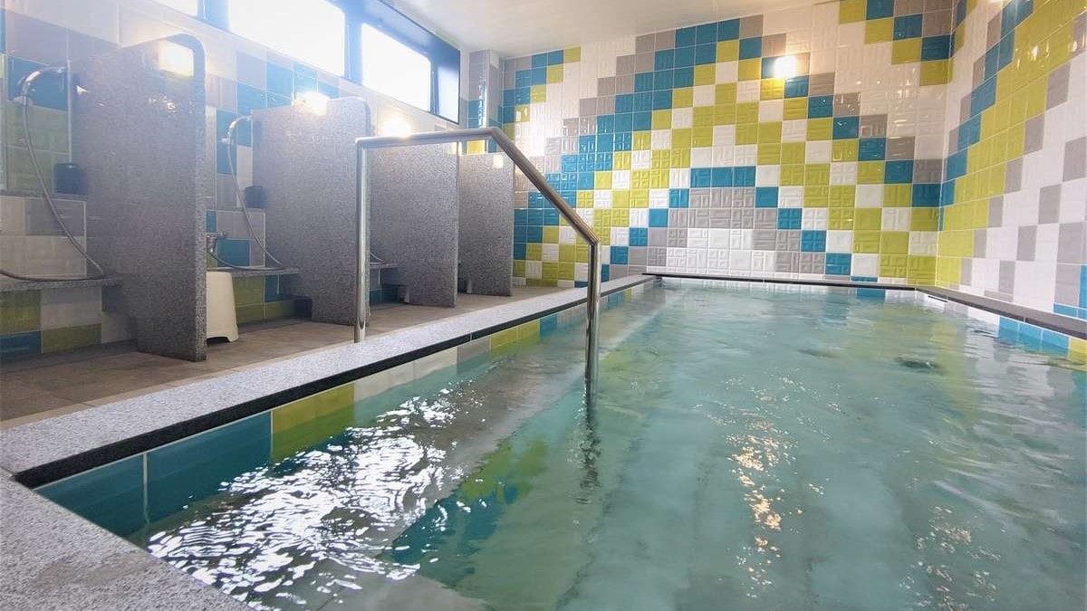 Men's public bath